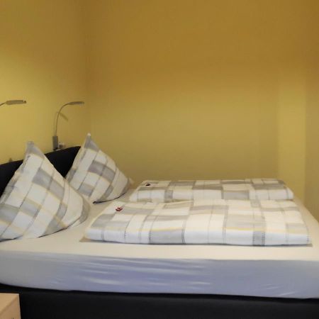Ferienwohnung Zollner Burg  Bagian luar foto