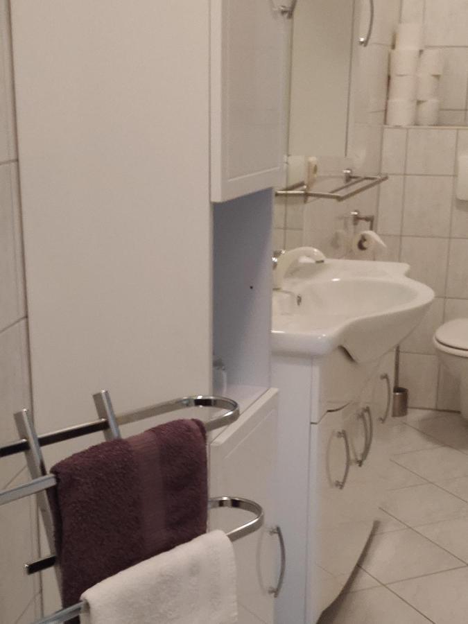 Ferienwohnung Zollner Burg  Bagian luar foto